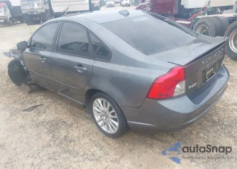 2010 Volvo S40 2.4I из США, поврежденный, VIN YV1382MS4A2507612